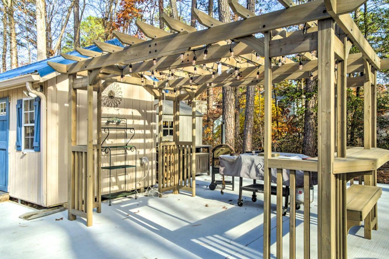 Berlin Home With Patio, 9 Mi To Ocean City Beaches エクステリア 写真